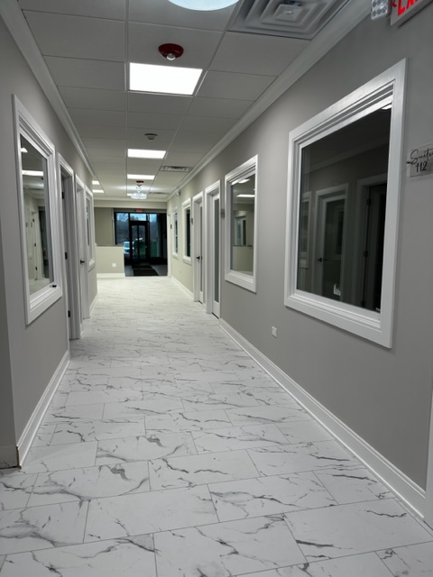 468305669_491504367381165_195617269087351293_n Suite Hub Common Area